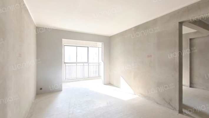 坤元广场二手房实景图