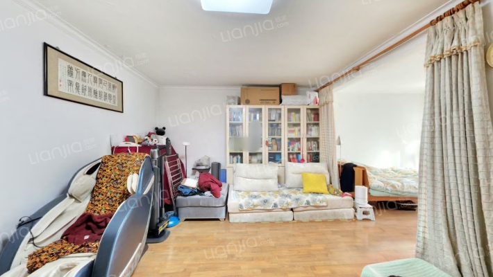 民族歌舞团宿舍二手房实景图