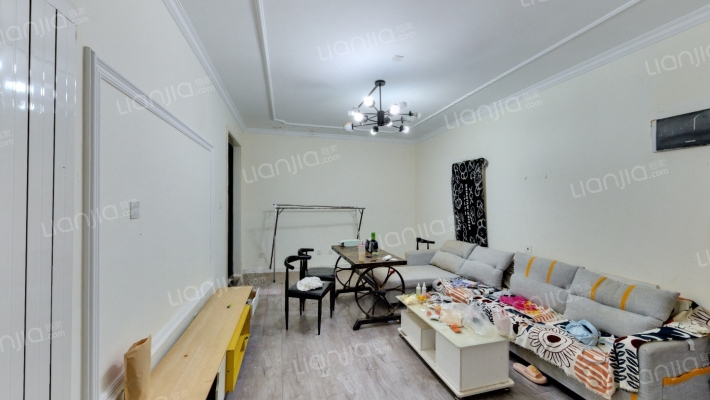 永威南樾福苑二手房实景图