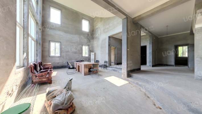 维多利亚庄园二手房实景图