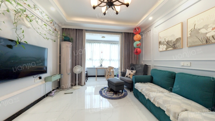 国宾中心二手房实景图