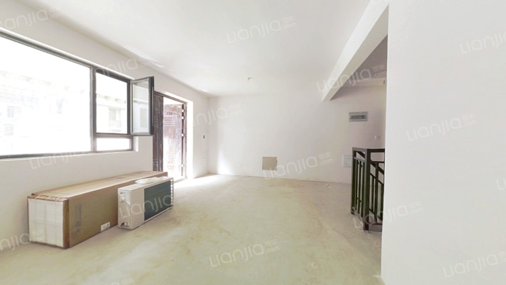 绿地·溪山境二手房实景图