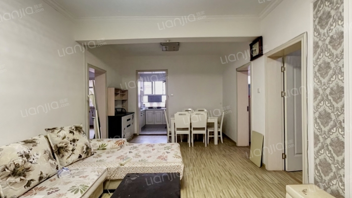 金岳花园二手房实景图