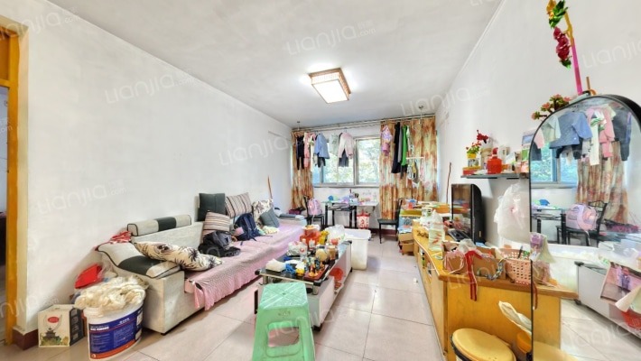 宝山北路296号二手房实景图