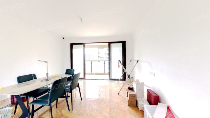 碧桂园翡翠华府二手房实景图