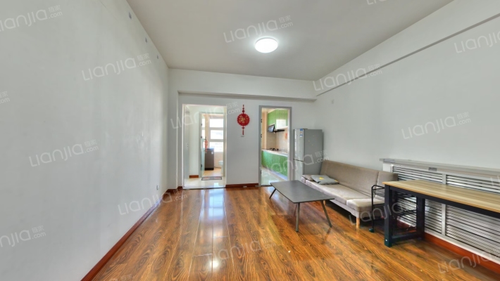 圣地秋实二手房实景图