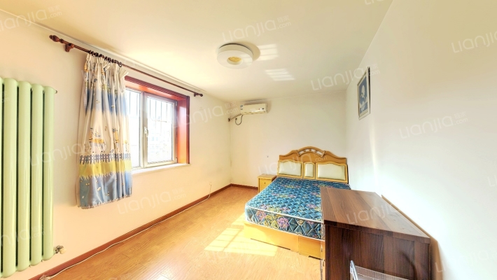 万平里二手房实景图