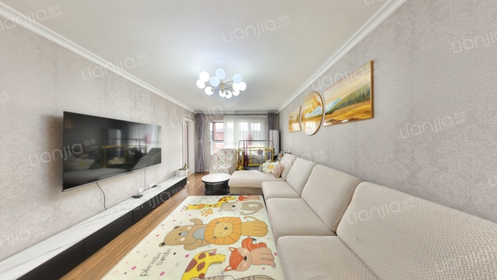 公园里二手房实景图