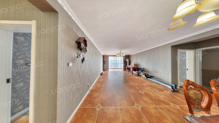 香槟海岸二手房实景图