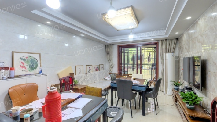 云林春雷苑B区二手房实景图