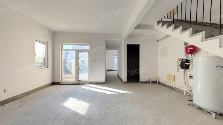 龙湖听蓝湾二手房实景图