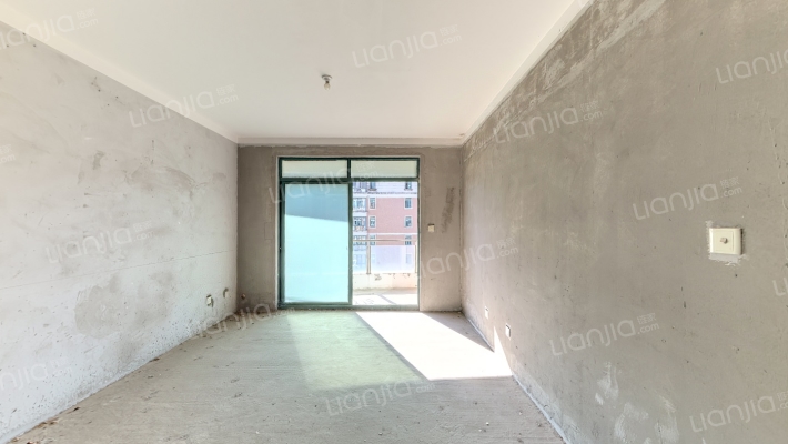 江海皇都私家花园二手房实景图