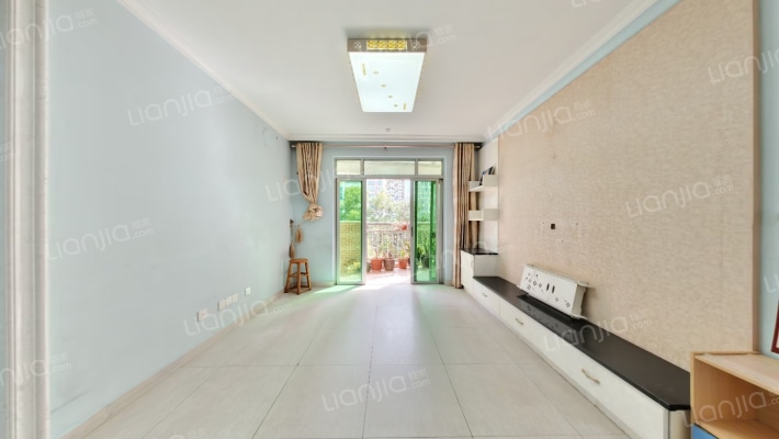 信义假日名城四期锦绣园二手房实景图