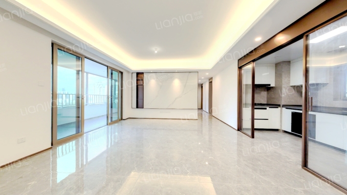 中粮保利麓湖天荟 二手房实景图