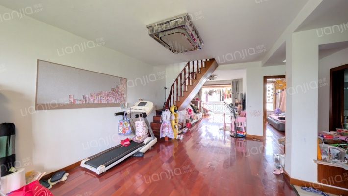 蓝天苑二手房实景图