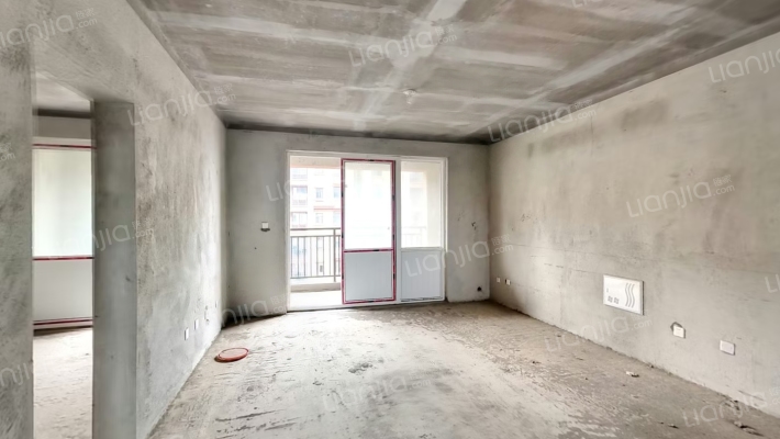 万正美林半岛（三期）二手房实景图