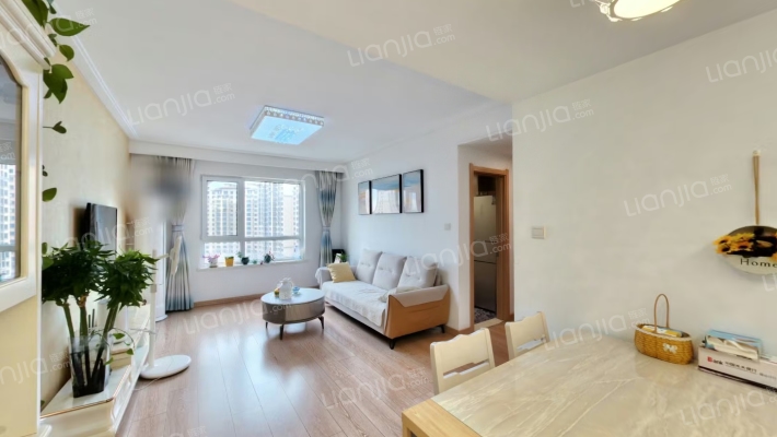 万科青年特区二手房实景图