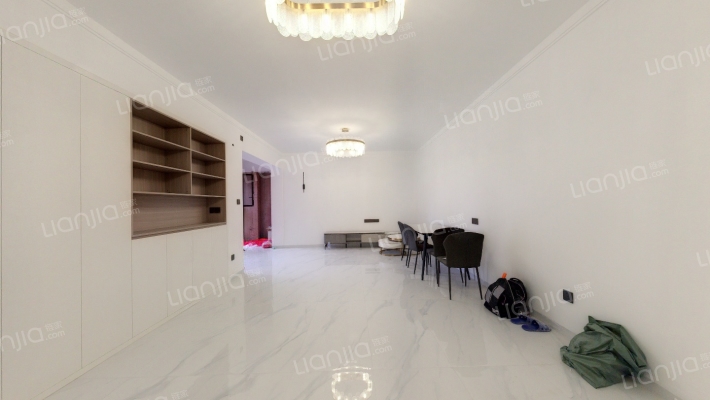 朗峰公馆二手房实景图