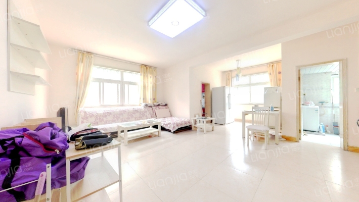 金荷花园二手房实景图