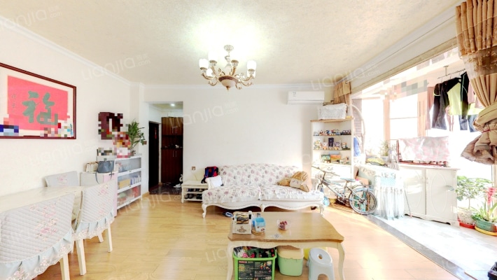 育蕾小区二手房实景图