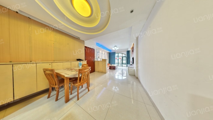 水岸新都一期二手房实景图