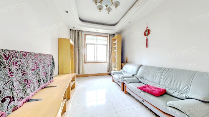 人杰里二手房实景图