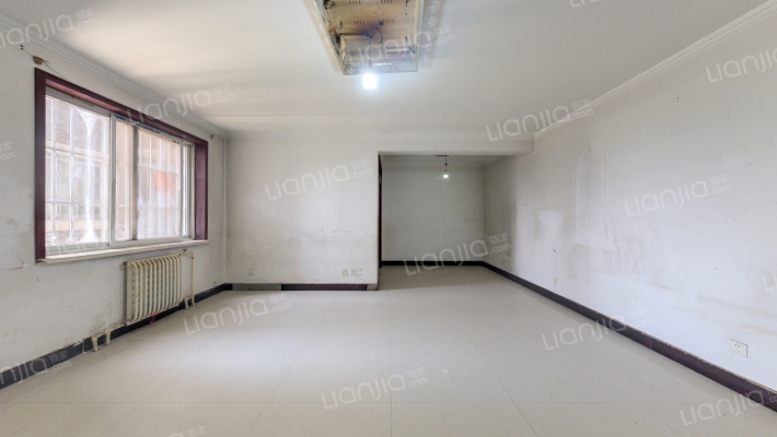 长庆恒立苑住宅小区二手房实景图