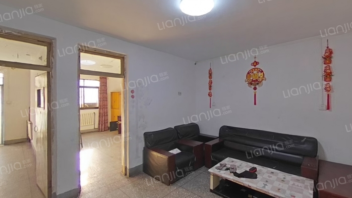 陵青胡同4号院二手房实景图