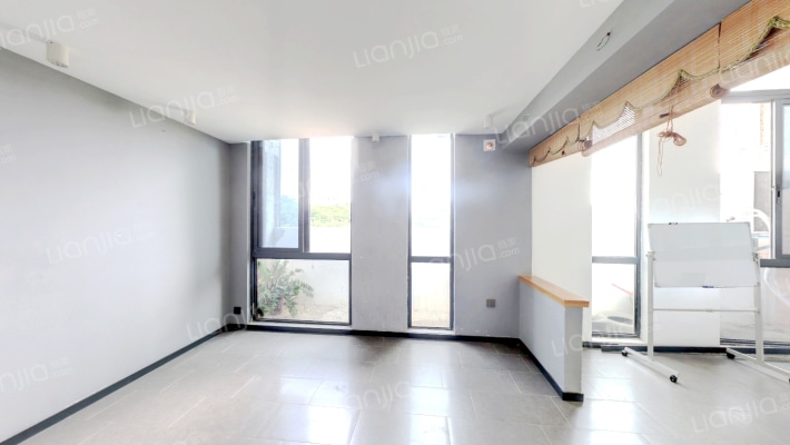 莲花国际二手房实景图