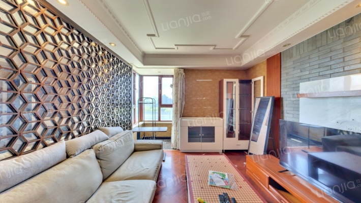 浦发御园二手房实景图