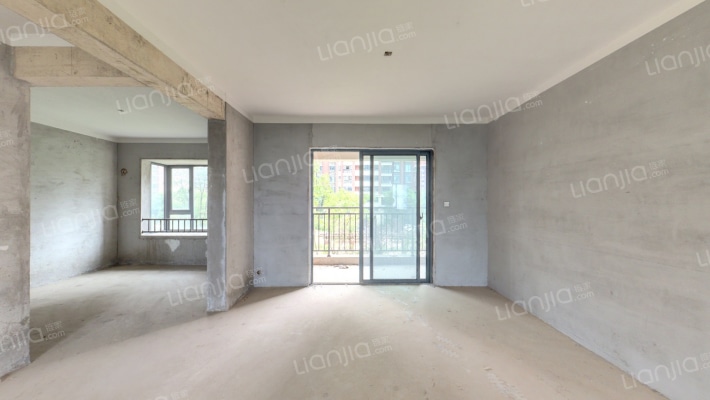 新华联青年城二手房实景图