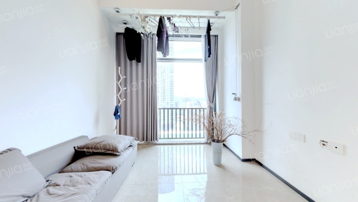 佳兆业御璟佳园广场二手房实景图