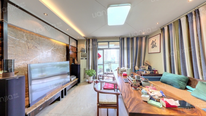 龙湖水晶郦城励苑二手房实景图