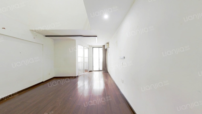 韵湖星光二手房实景图