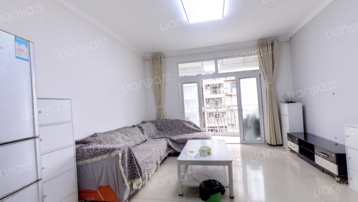 芳草绿岸二手房实景图