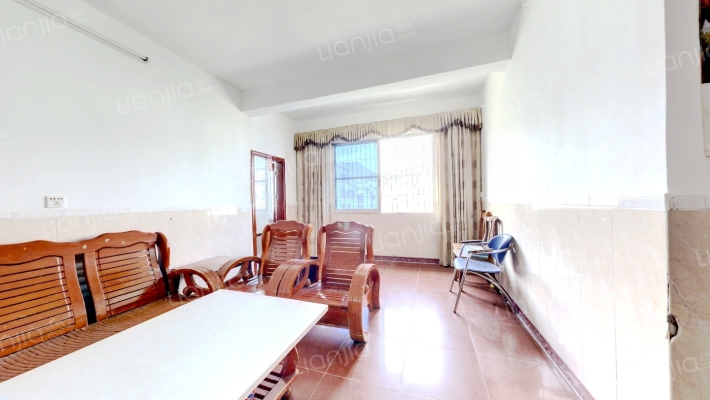 明霞大道中十四号二手房实景图