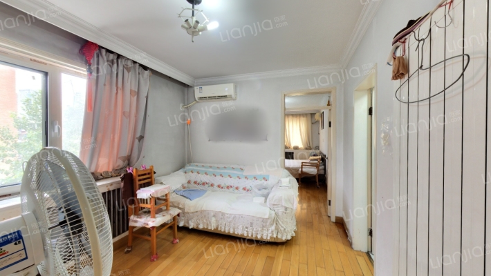 景园里二手房实景图