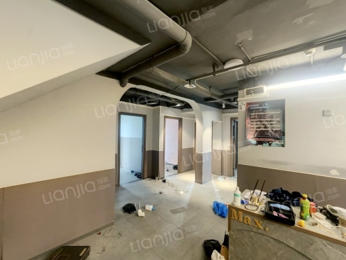 整租·龙湖时代天街 1室1厅 东南