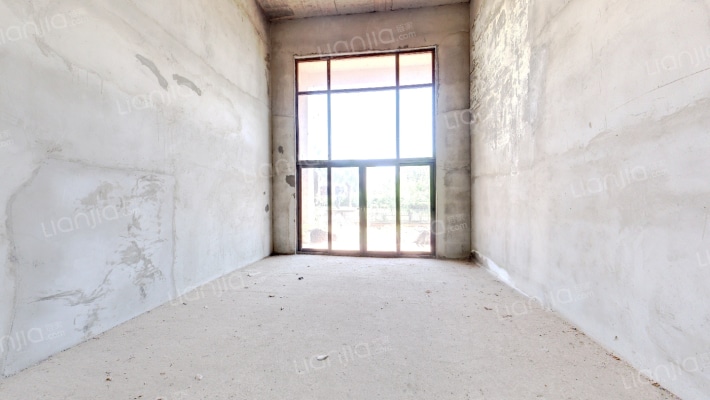 恒大金碧天下二期二手房实景图