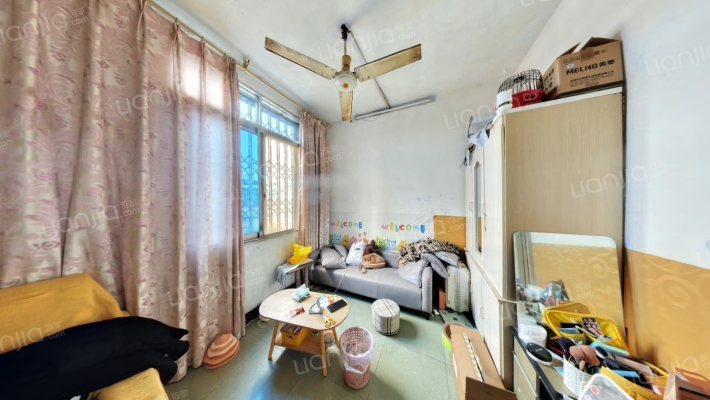 海蓉新邨二手房实景图