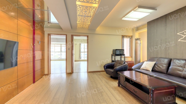 铜沛警苑二手房实景图