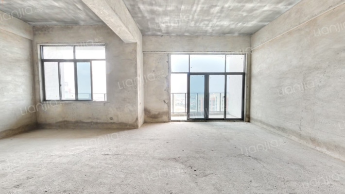 银海国际二手房实景图