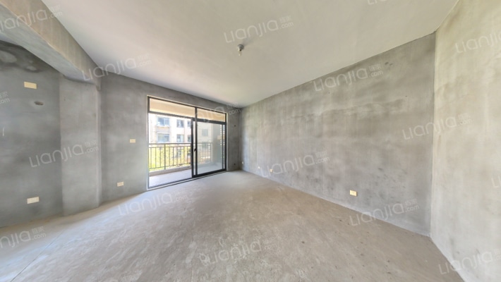 窄溪新苑B区二手房实景图