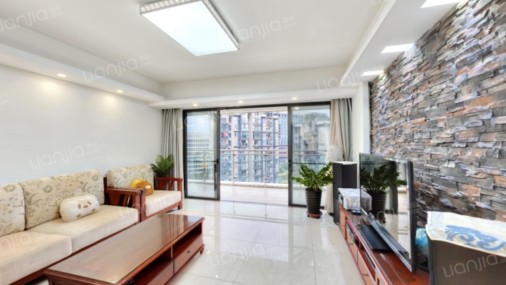 越秀星汇文瀚二手房实景图