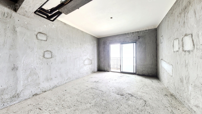 和信名城二手房实景图