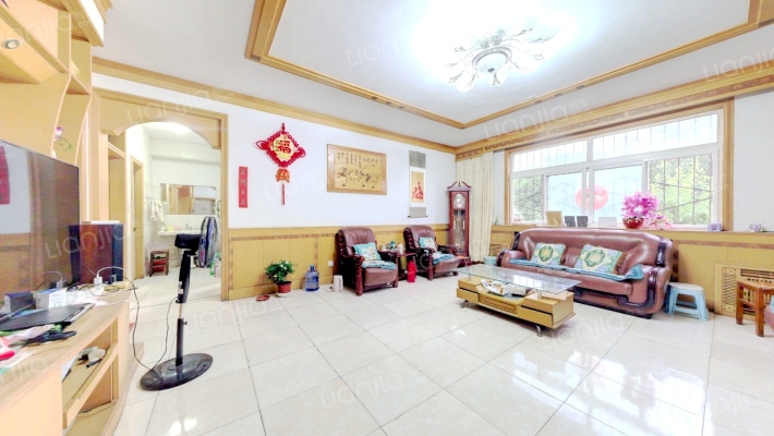 天润小区二手房实景图