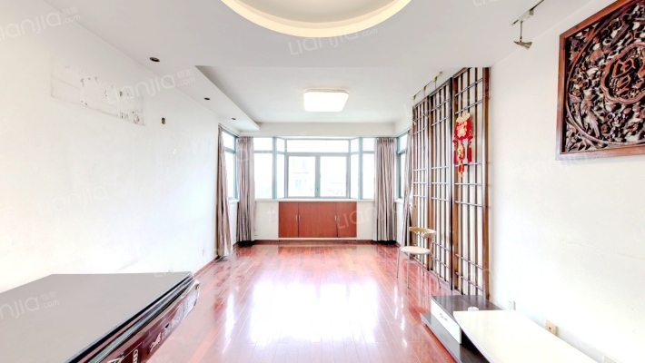 西班牙名园二手房实景图