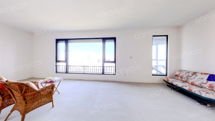 天玺二手房实景图