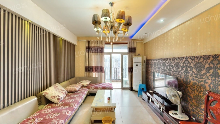 融创紫枫郡二手房实景图