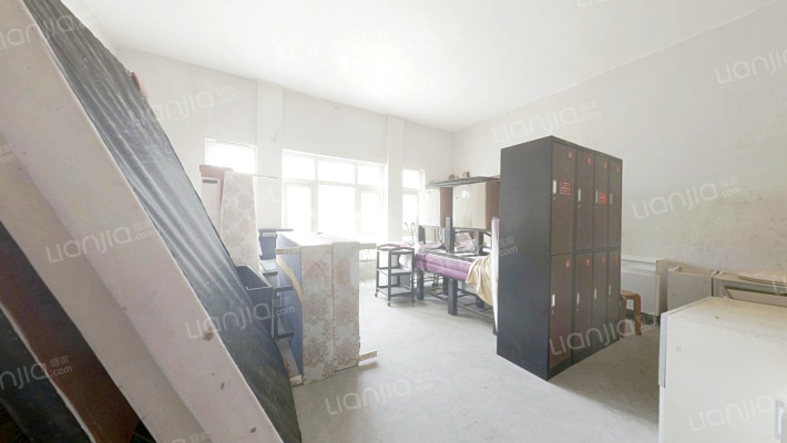 财宝山庄二手房实景图